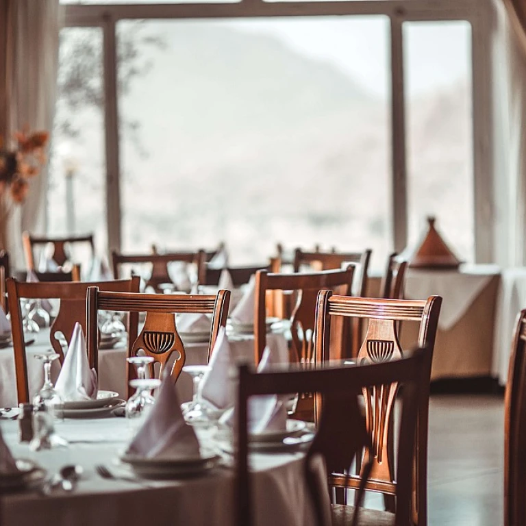 Explorez les délices du menu de l'auberge du lac