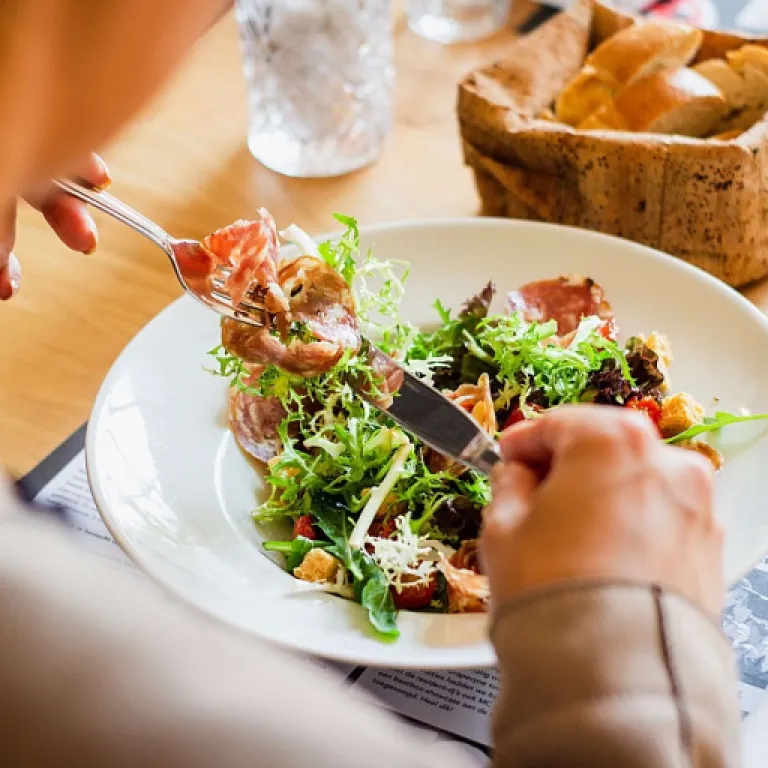 Sublimez votre table avec une épaule de veau rôtie